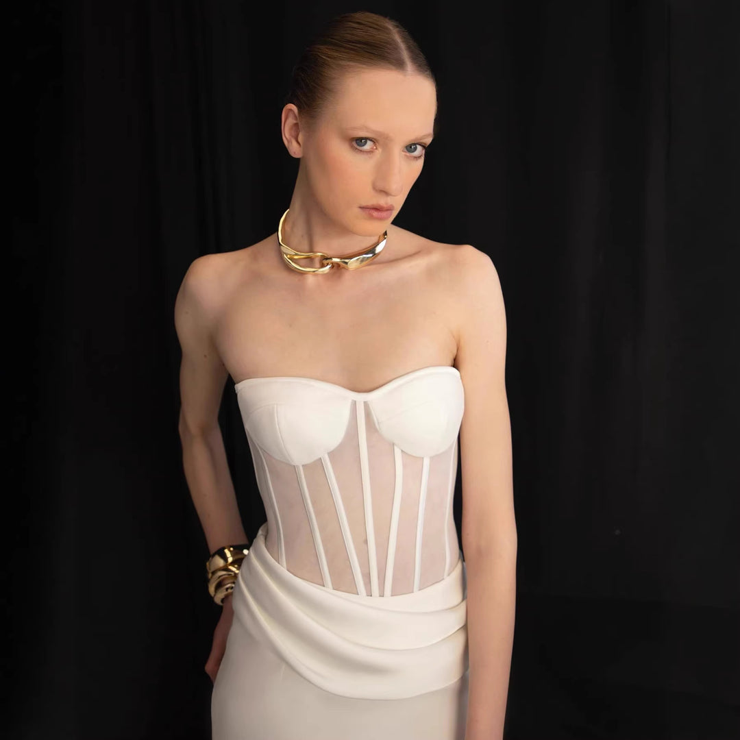 Damen Corsage-Langarmkleid mit elegantem Schnitt und fließendem Rock EB