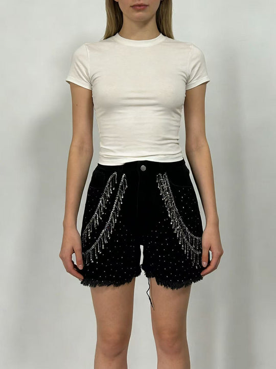 Damen Designer Denim-Shorts mit trendigen Kettenverzierungen EB