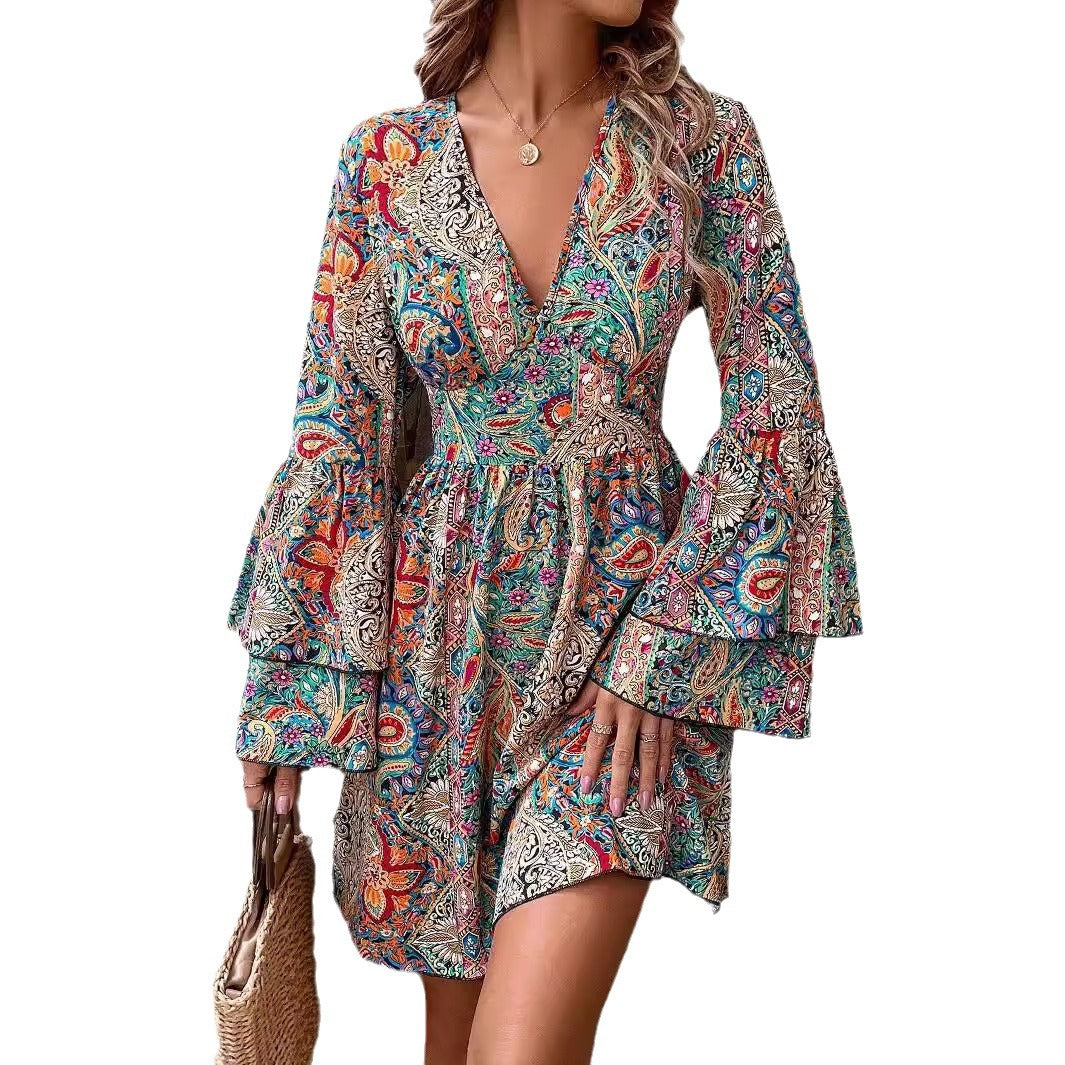 Damen V-Ausschnitt Minikleid mit floraler Paisley-Optik und voluminösen Ärmeln EB