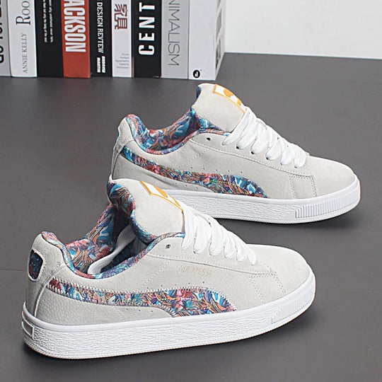 Damen Sneakers mit floralem Innenfutter und rutschfester Sohle EB