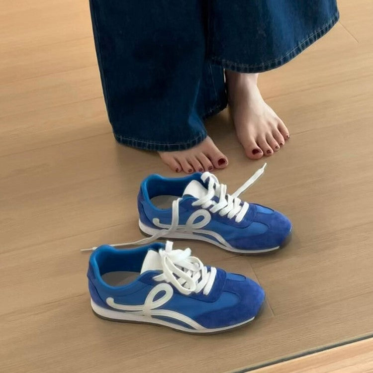 Damen modische Sneakers mit atmungsaktiver Oberflächenstruktur und dämpfender Sohle EB