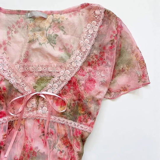 Damen florales Chiffon-Oberteil mit Spitzenakzenten EB