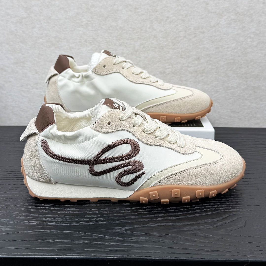 Damen Sportliche Sneaker mit weichem Wildleder und atmungsaktivem Obermaterial EB
