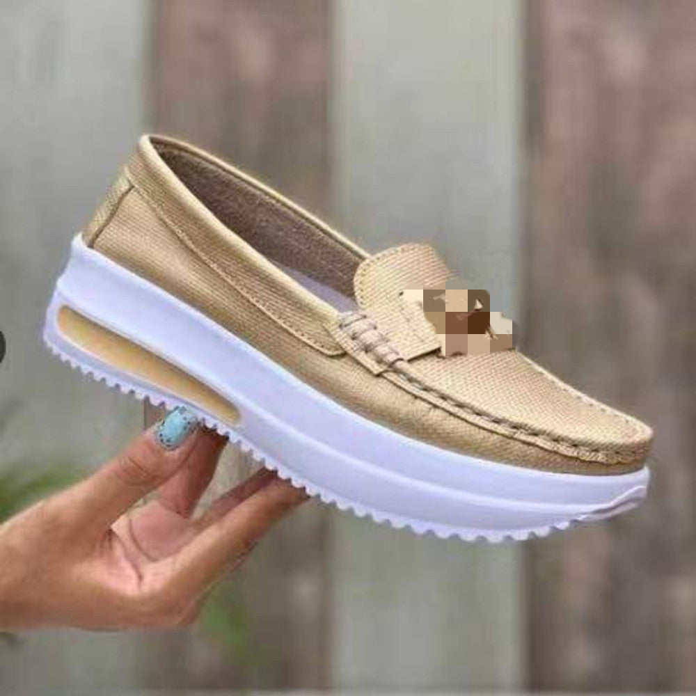 Damen  leichte Plateau-Slipper im Mokassinstil mit luftgepolsterter Gummisohle EB