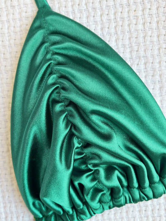 Damen Triangel-Bikini mit raffinierten Rüschen EB
