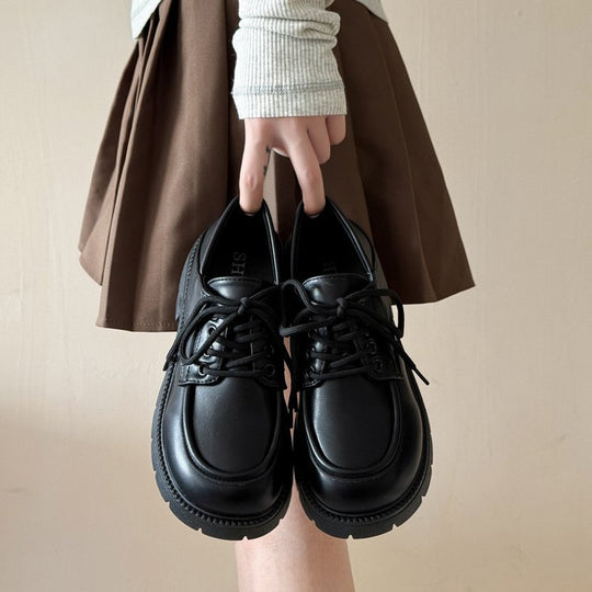 Damen modische Sneaker mit robustem Sohlenprofil und elegantem Design EB