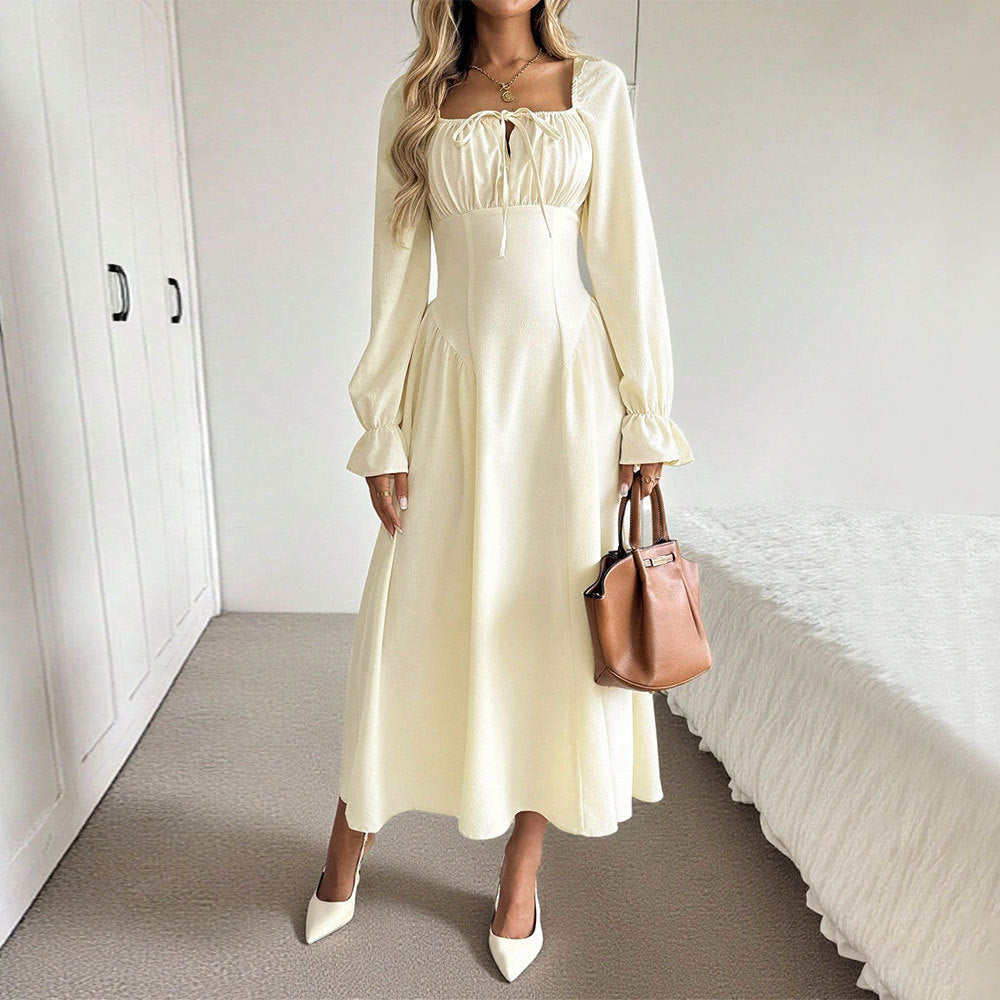 Damen romantisches Midikleid mit Korsagen-Taille, Quadratausschnitt und voluminösen Ärmeln Eichborn Berlin