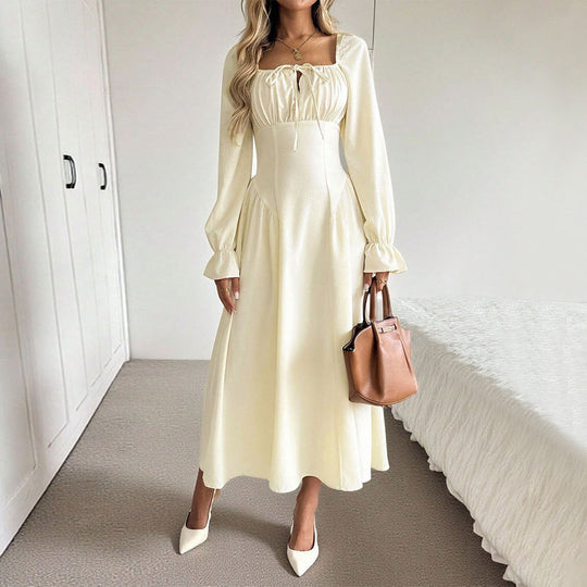 Damen romantisches Midikleid mit Korsagen-Taille, Quadratausschnitt und voluminösen Ärmeln Eichborn Berlin