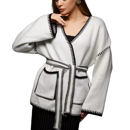 Damen Strickjacke mit großem Revers und praktischen Taschen EB