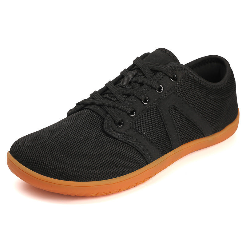 Unisex nan minimalistischer City-Sneaker mit feinmaschigem Textiloberteil, gepolstertem Einstieg und flexibler Gummilaufsohle EB