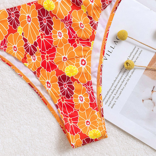 Damen Triangel-Bikini mit buntem Blumenmuster und verstellbaren Trägern EB