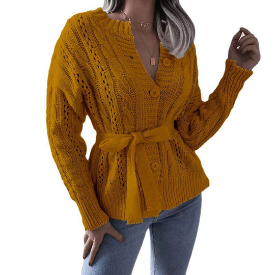 Damen Strickjacke mit Taillengürtel und auffälligem Muster EB
