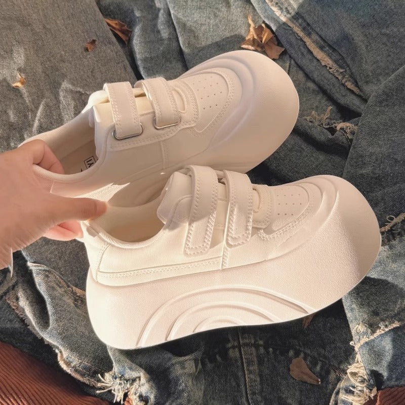 Damen Komfortable Sneaker mit verstellbarem Klettverschluss und gepolsterter Sohle EB