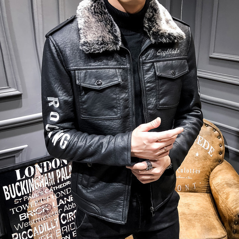 Herren Biker-Lederjacke mit Kunstfellkragen und militärischen Abzeichen EB