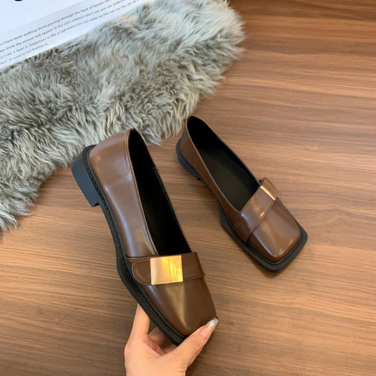 Damen elegante Ballerinas mit schickem Riemen und komfortablem Blockabsatz EB