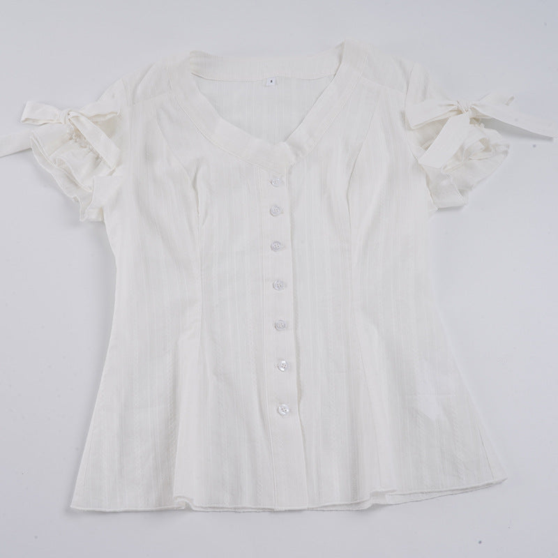Damen Blusenshirt mit modischem Schnitt und Rüschendetails EB