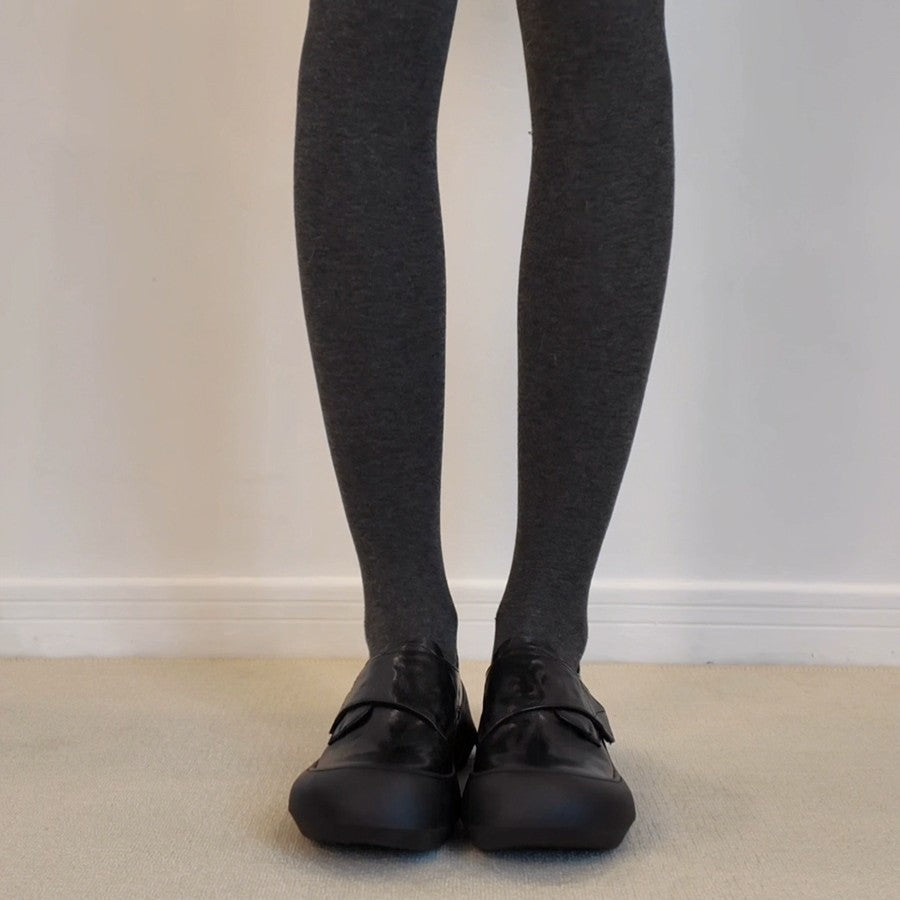 Damen Komfortable Slipper mit seitlichem Gummizug und atmungsaktiver Sohle EB