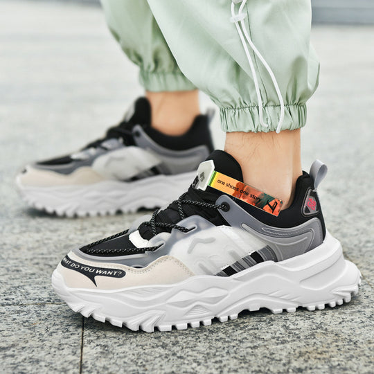 Damen Sportliche Sneakers mit innovativem Traktionsdesign EB