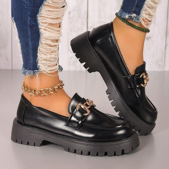 Damen Loafer aus Leder mit komfortabler Plateau-Sohle und dekorativer Ketten-Applikation EB