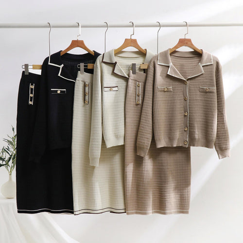 Damen elegantes Strickensemble mit dekorativem Kragen und aufgesetzten Taschen EB