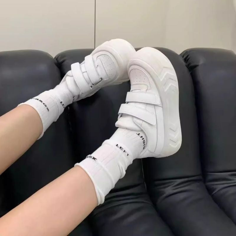 Damen Sneakers mit Klettverschluss und dämpfender Sohle EB