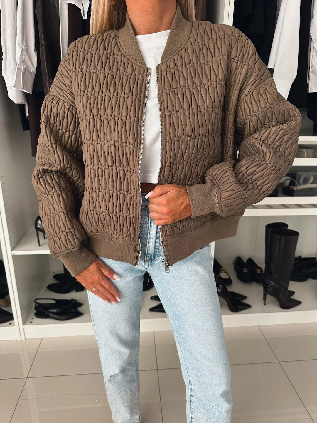 Damen Steppjacke mit komfortabler Passform und elastischen Bündchen EB