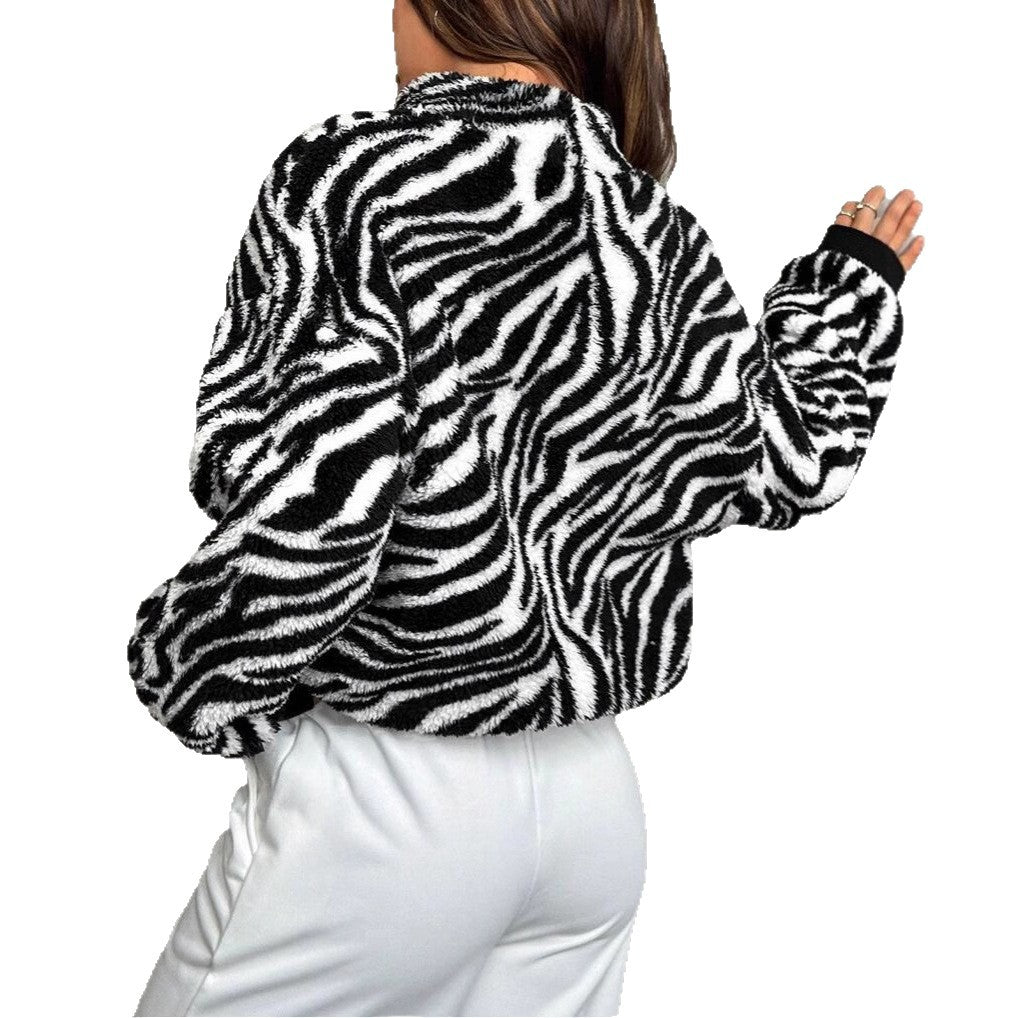 Damen Fleece-Pullover mit halbhohem Kragen und rustikalem Kuhmuster EB