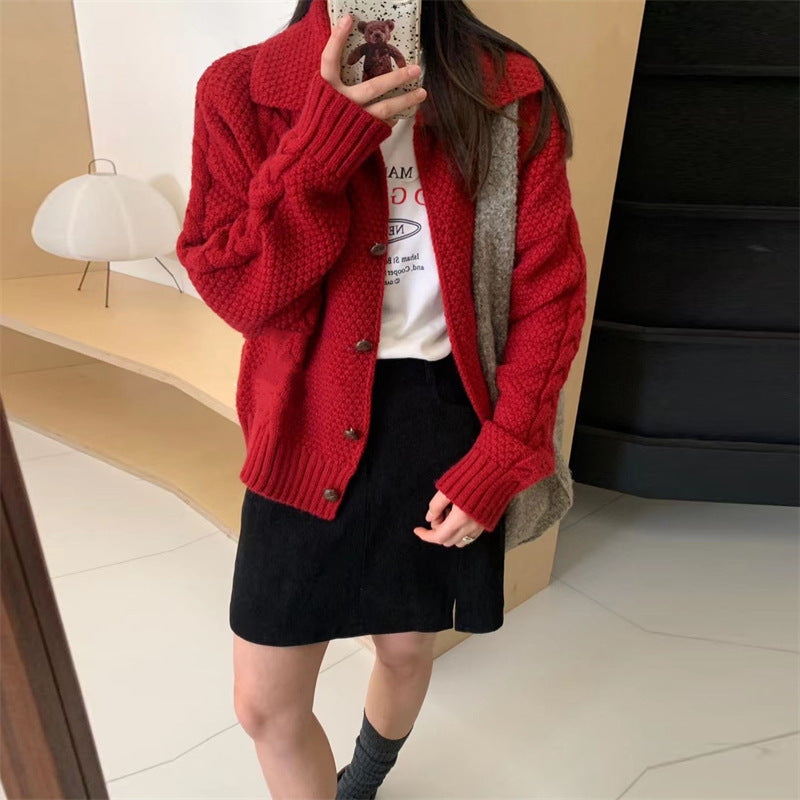 Damen Grobstrickjacke mit kontrastierenden Knöpfen und strukturiertem Design EB