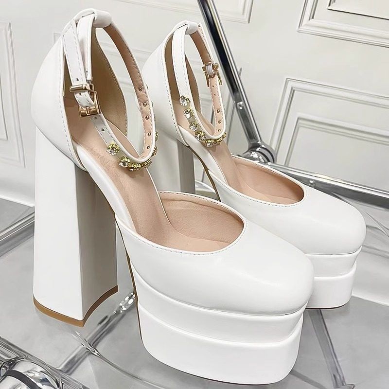 Damen Plateau-High Heel Sandalen mit eleganter Riemchenverzierung EB