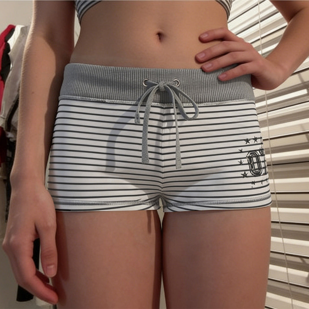 Damen Freizeit Shorts mit raffiniertem Streifenmuster und elastischem Bund EB