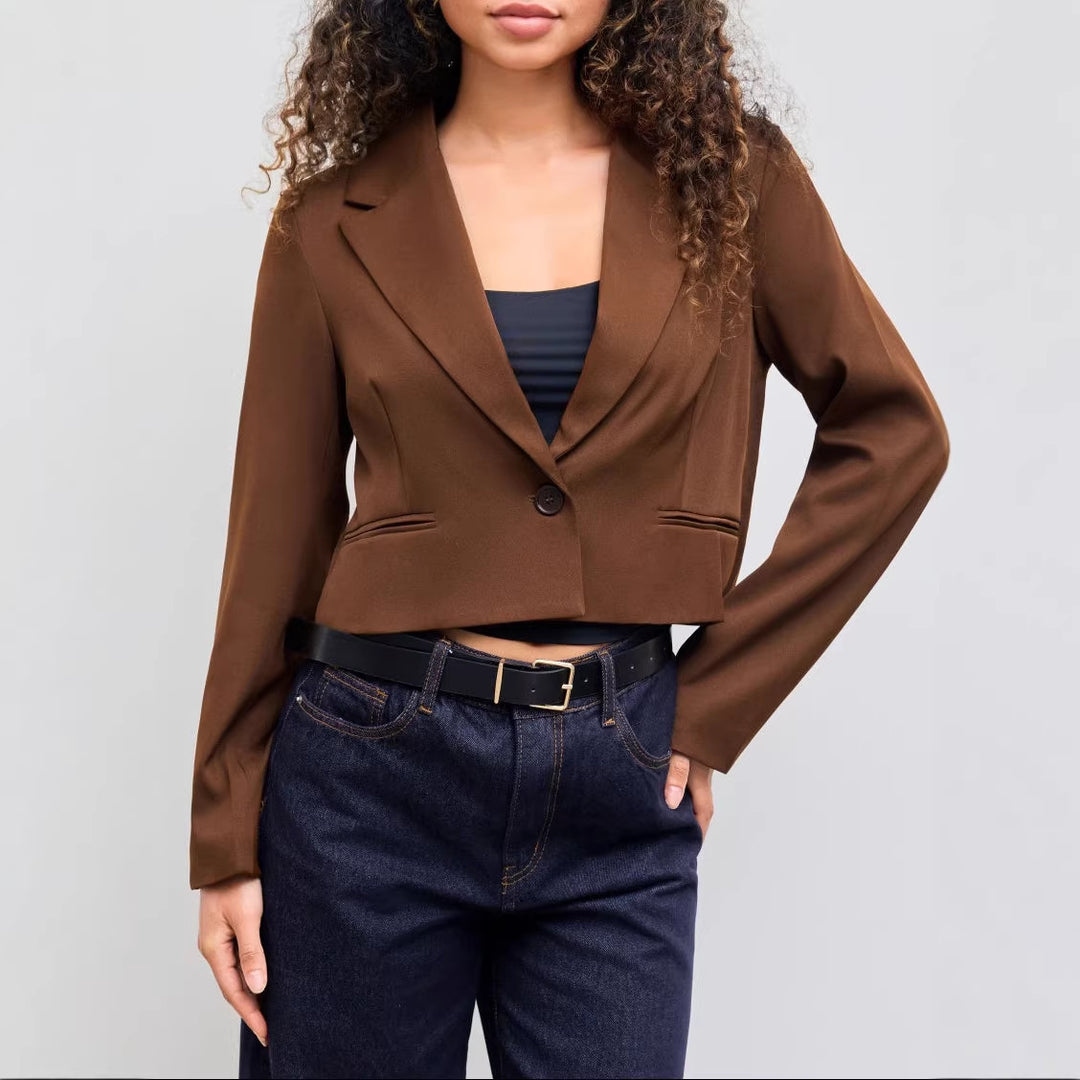 Damen Kurzblazer im Cropped‑Schnitt mit Reverskragen und ein‑Knopf‑Verschluss EB