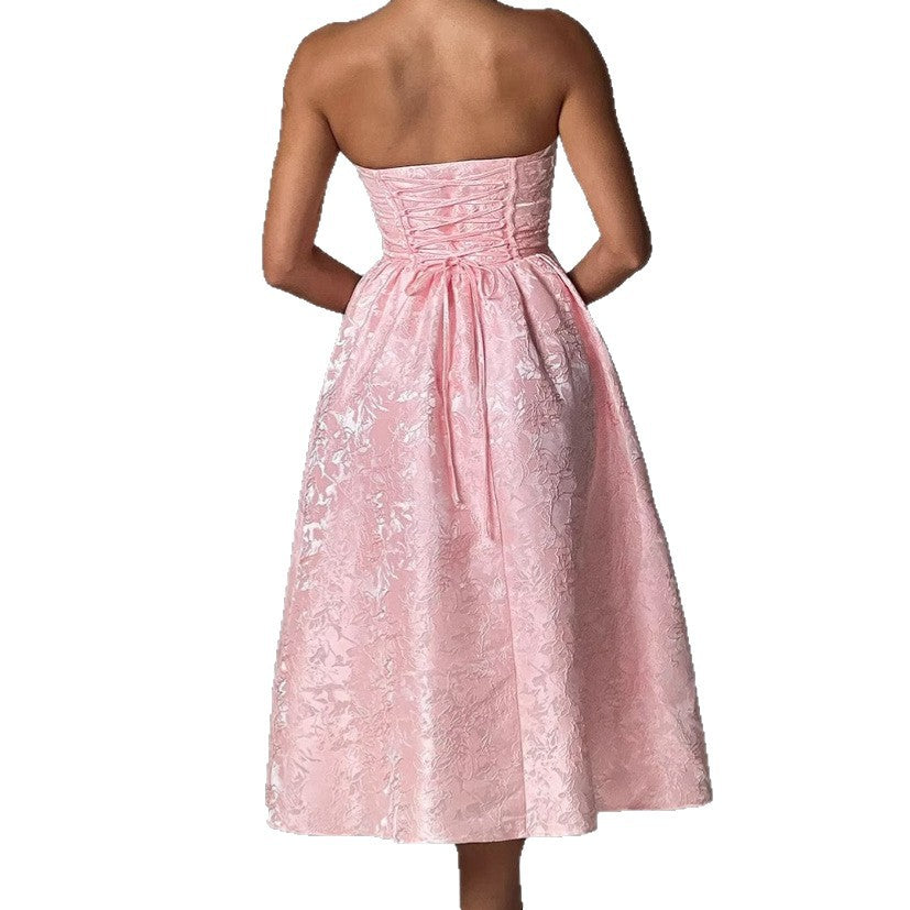 Damen Cocktailkleid mit schimmerndem Stoff und figurbetontem Oberteil EB