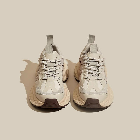 Damen Sportliche Sneaker mit robustem Sohlenaufbau und atmungsaktiver Mesh-Oberfläche EB