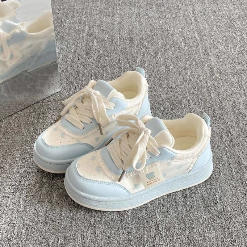 Damen Schnürsneaker mit verspieltem Design und dämpfender Sohle EB