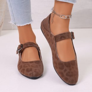 Damen nan elegante Mary-Jane-Ballerina mit verstellbarem Komfortriemen, gepolstertem Fußbett und dezenter Animal‑Prägung EB