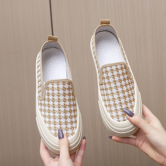 Damen modische Slip-On Sneakers mit Karomuster und flexiblem Fußbett EB