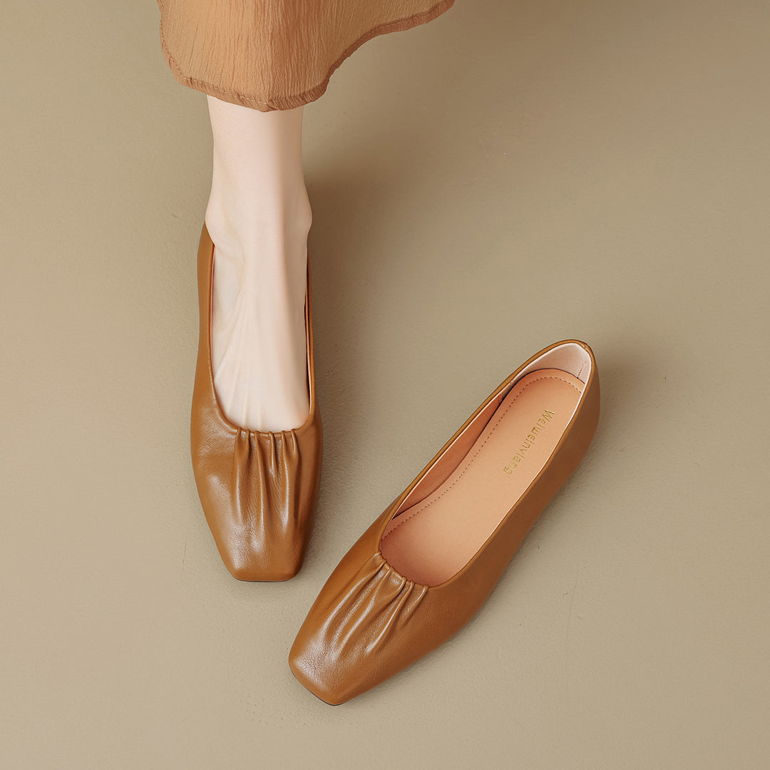 Damen Ballerinas aus hochwertigem Leder mit modischem Faltendesign EB