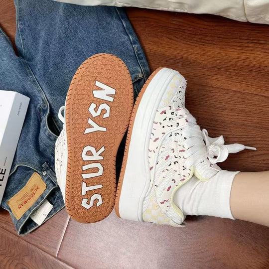 Damen Sneakers mit atmungsaktivem Obermaterial und modischem Muster EB