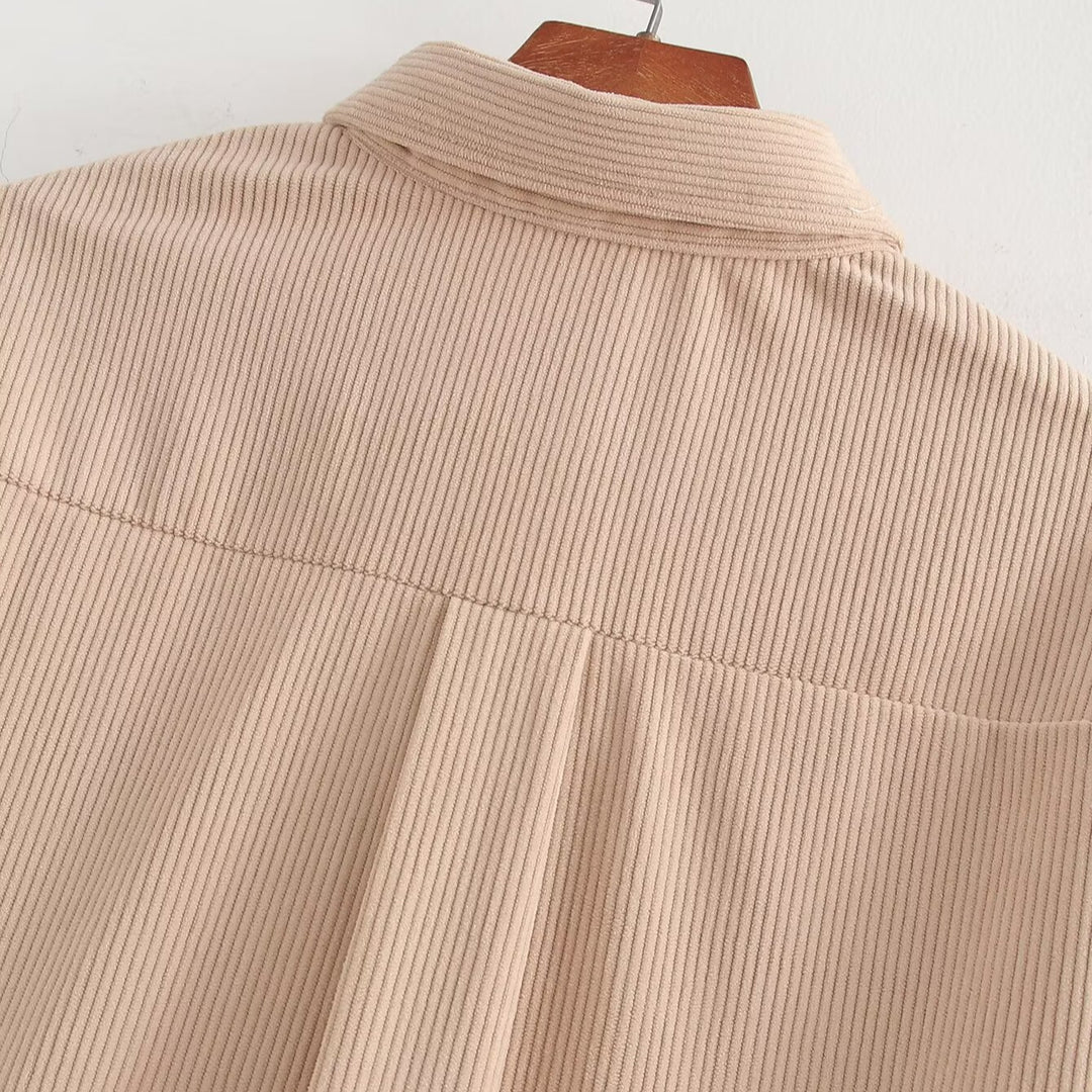 Damen lockere Hemdbluse mit aufgesetzten Taschen EB