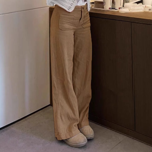 Damen Bequeme und stilvolle Cordhose mit weitem Bein EB