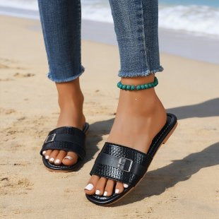 Damen modische Riemensandalen mit breitem Riemendesign und eleganter Schnallen-Applikation EB