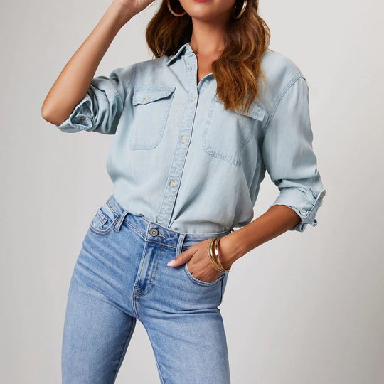Damen Denim-Hemd mit praktischen Brusttaschen und lässigem Schnitt EB
