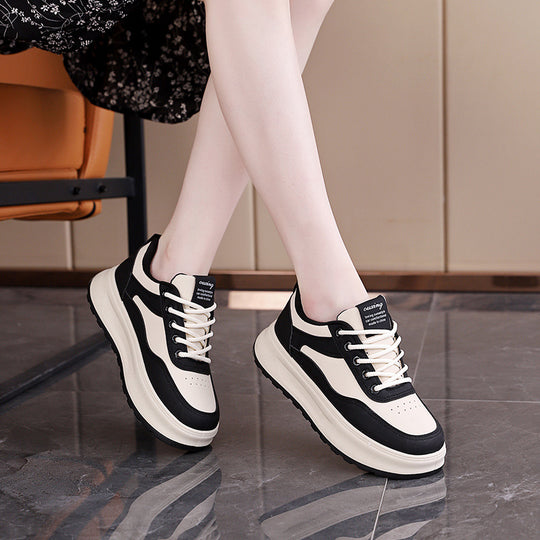 Damen Sneaker mit rutschfester Sohle und dämpfendem Fußbett EB