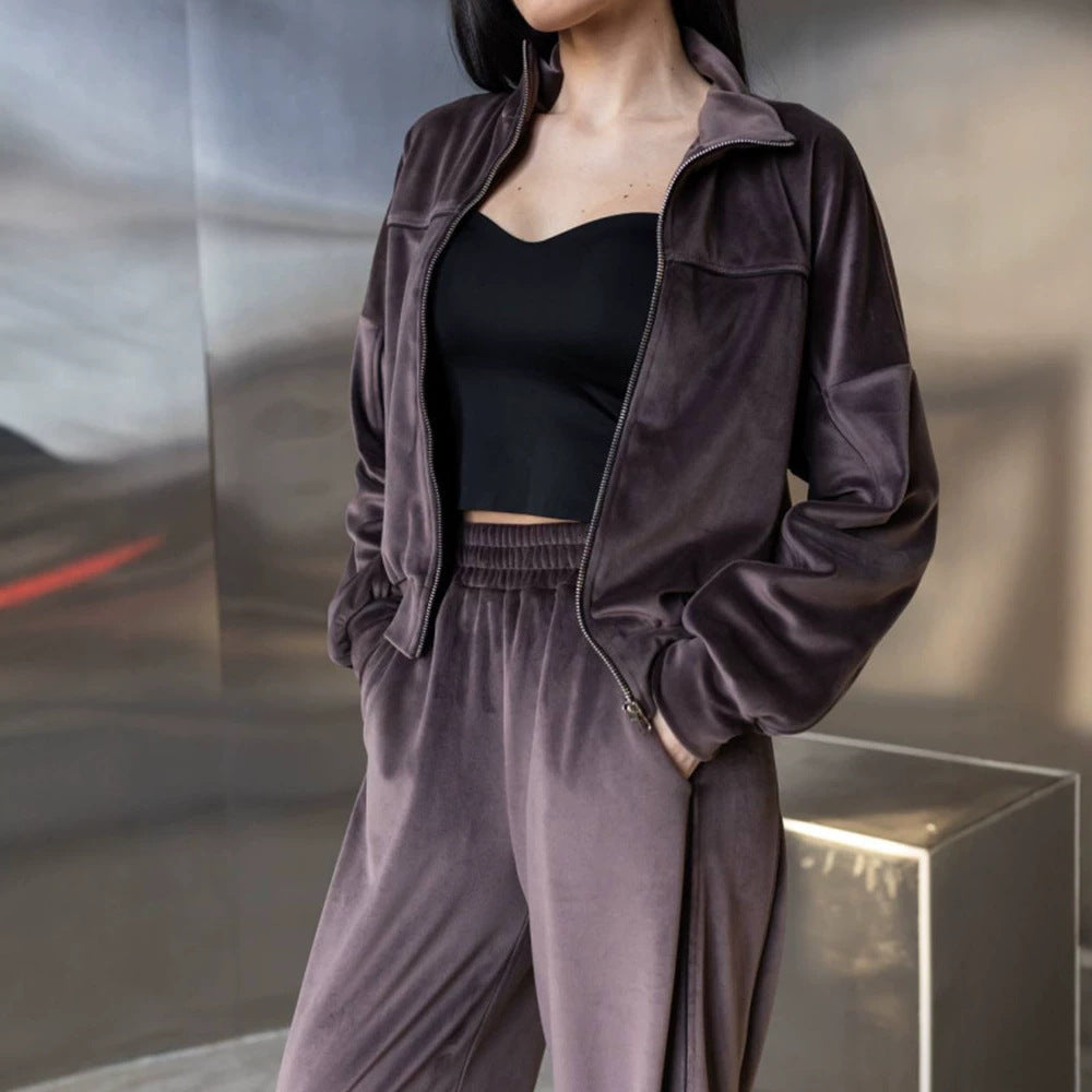 Damen ausgestelltes Velours-Jogginganzug-Set mit kurzer Reißverschlussjacke und hochtaillierter Kordelhose Eichborn Berlin