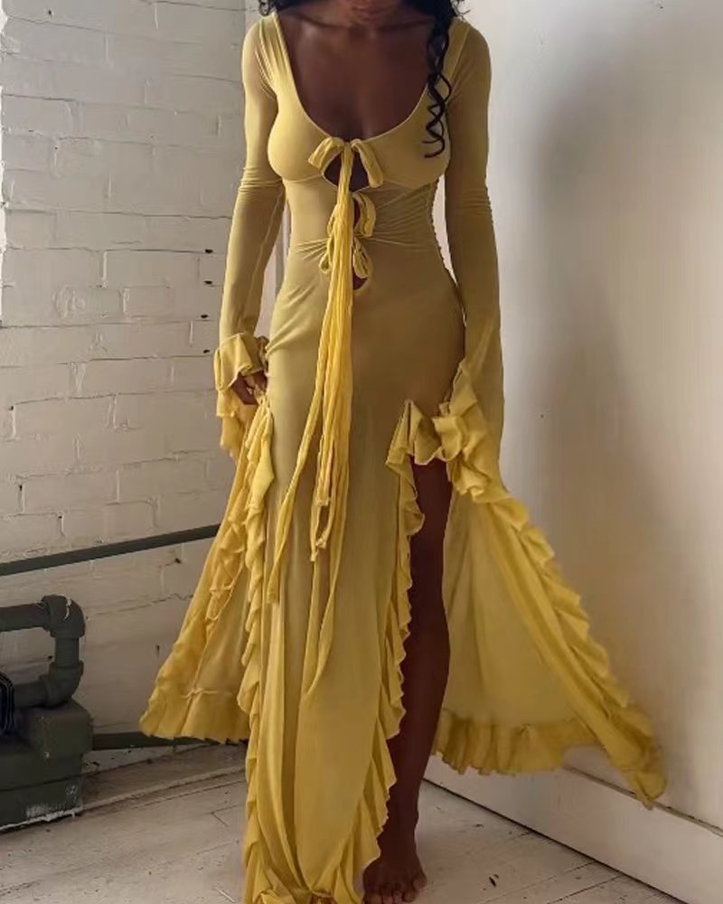 Damen Maxikleid mit raffinierten Rüschen und tiefem Ausschnitt EB