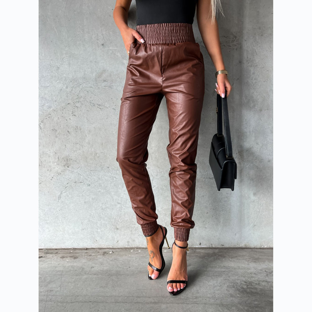 Damen Kunstleder-Hose mit elastischem Bund und schmalem Schnitt EB