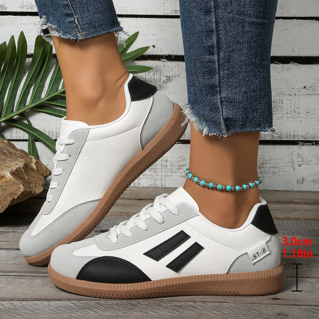 Damen Retro-Sneaker mit Gummisohle, leichtem Textilfutter und Komfortfußbett EB