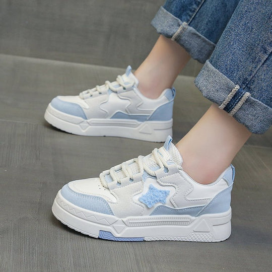 Damen Sneakers mit glitzerndem Sternenapplikation und komfortabler Dämpfung EB