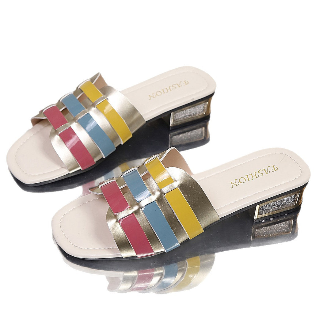 Damen Slide-Pantoletten mit modischem Riemendesign und glänzenden Details EB