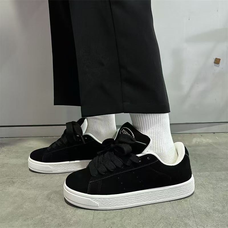 Damen Sportliche Sneakers mit griffigem Sohlenprofil und hochwertigem Obermaterial EB